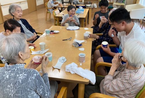 高校生が職業体験に来て下さいました